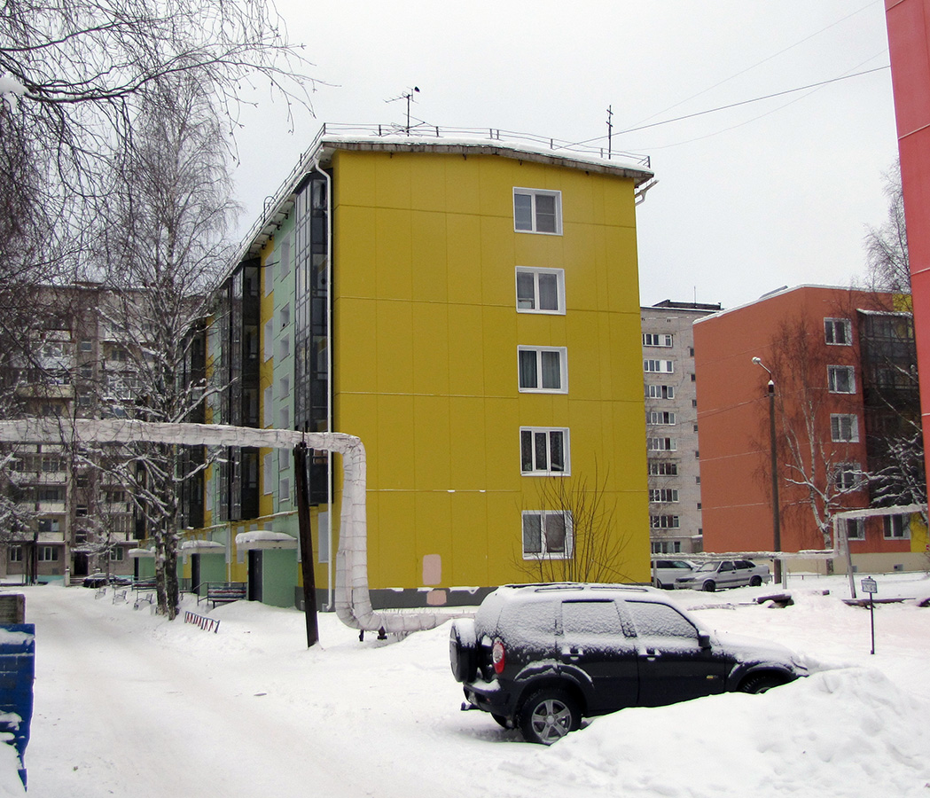Мирный, Улица Ленина, 7