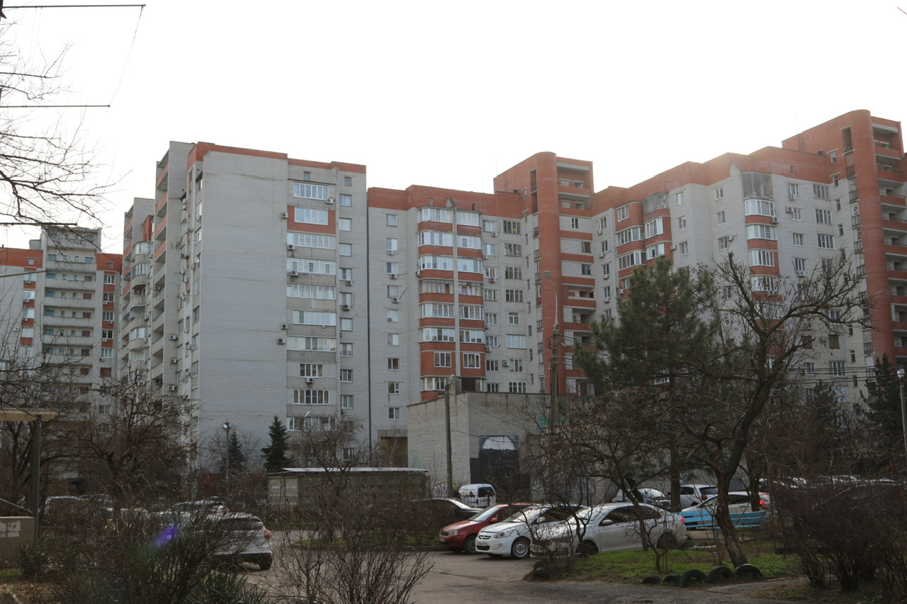 Краснодар, Проспект Чекистов, 1