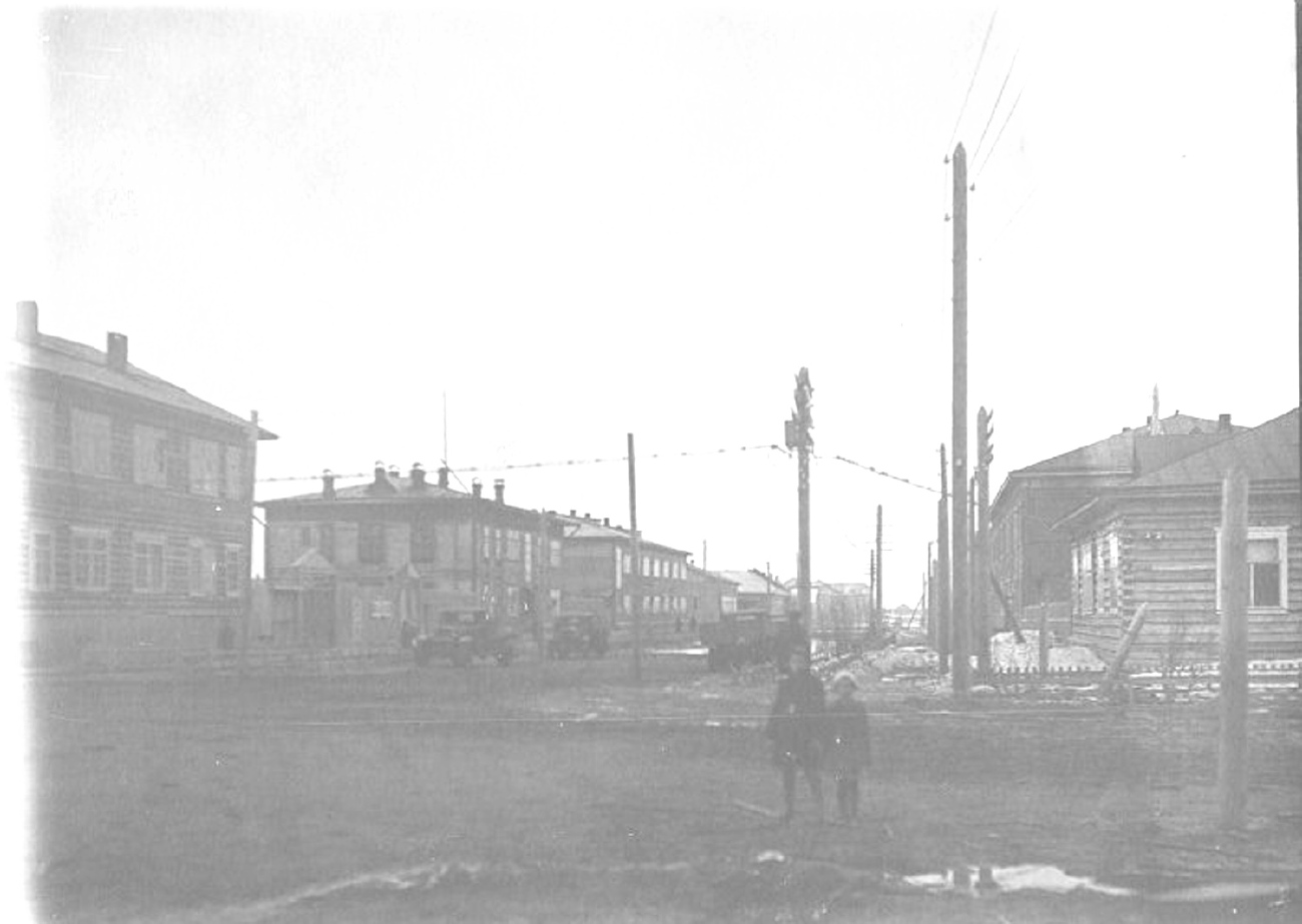 Нарьян-Мар, Улица Выучейского, 13; Улица Выучейского, 15