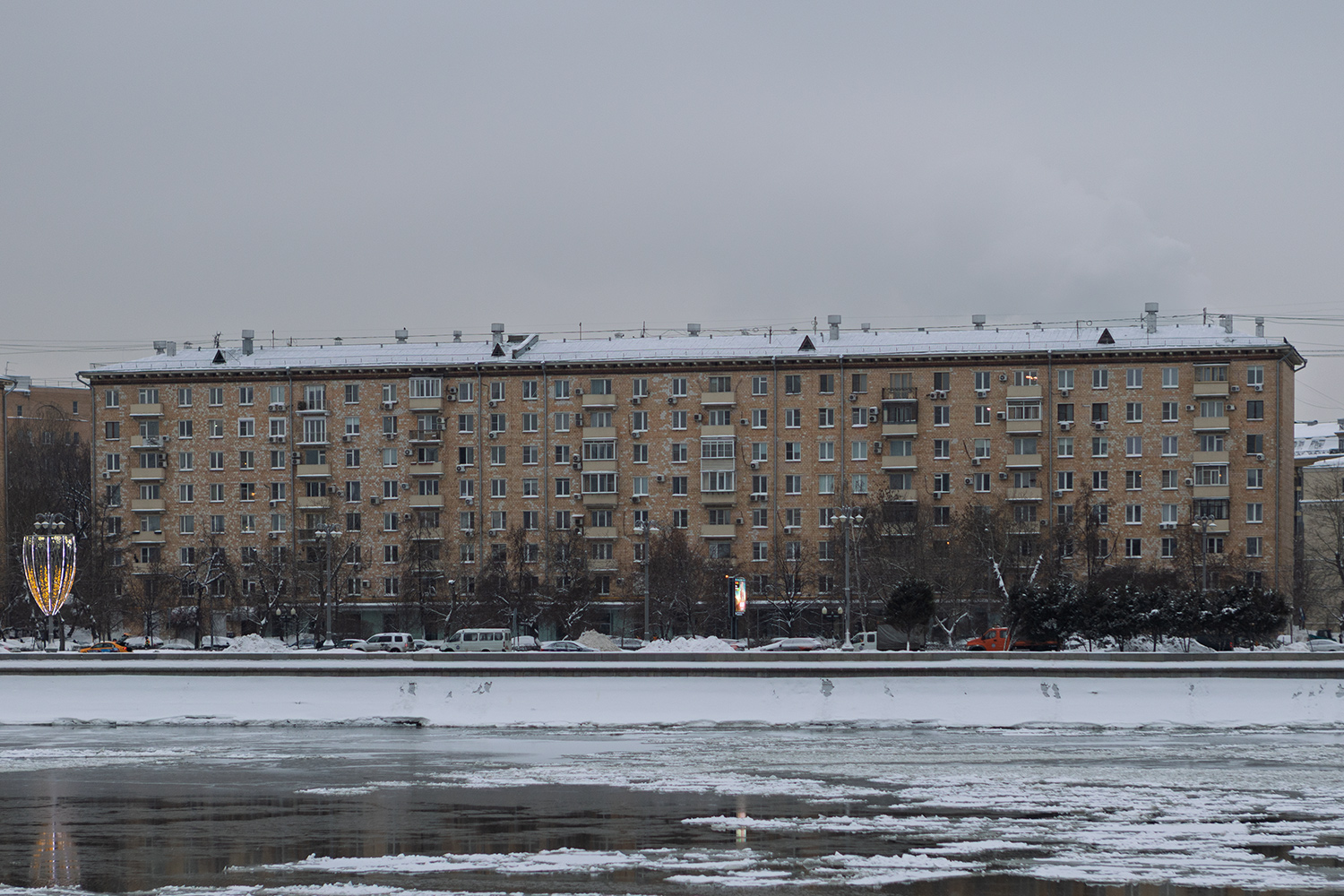 Moscó, Фрунзенская набережная, 16 корп. 1