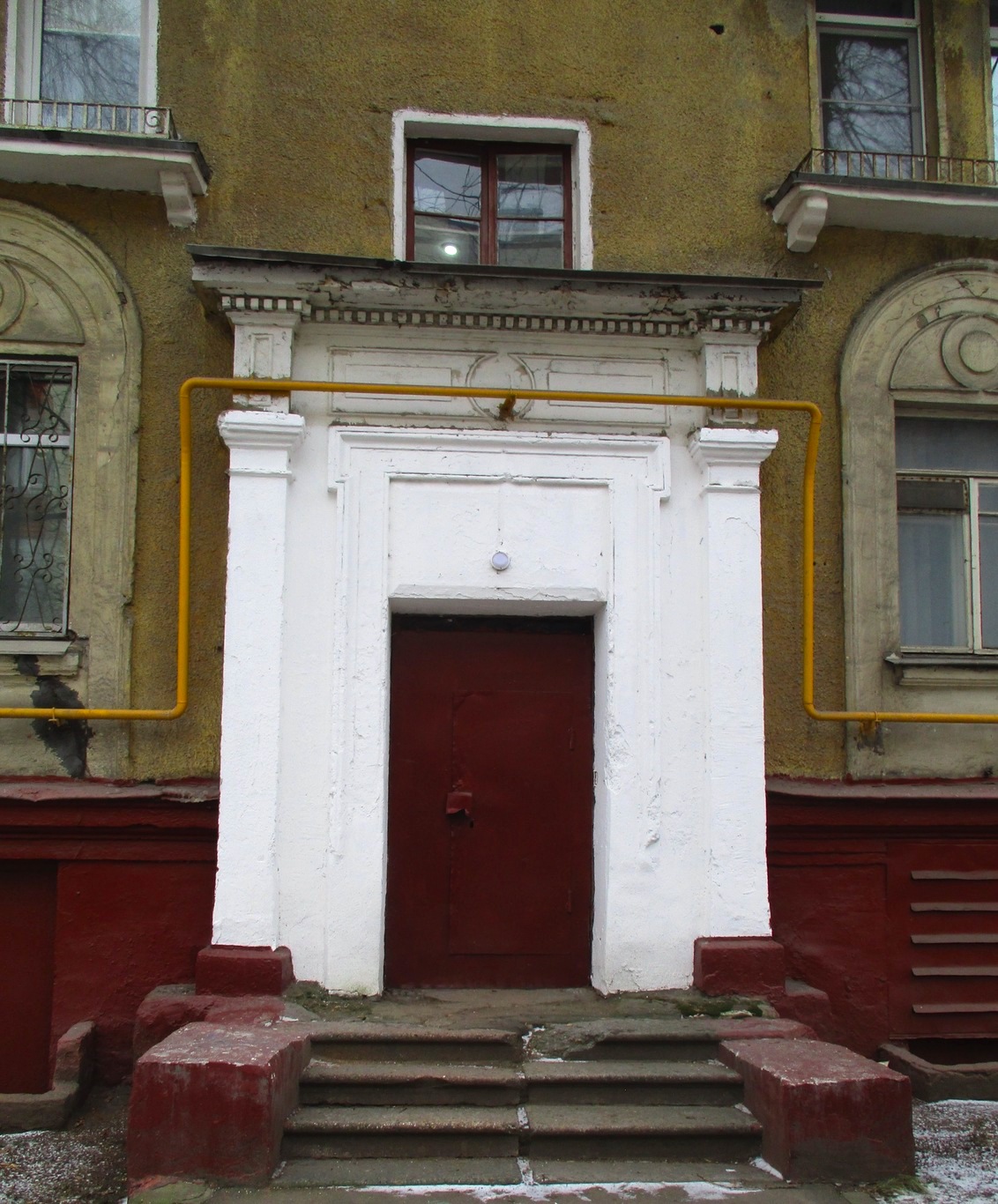 Москва, Саратовская улица, 12 / 2-й Саратовский переулок, 2