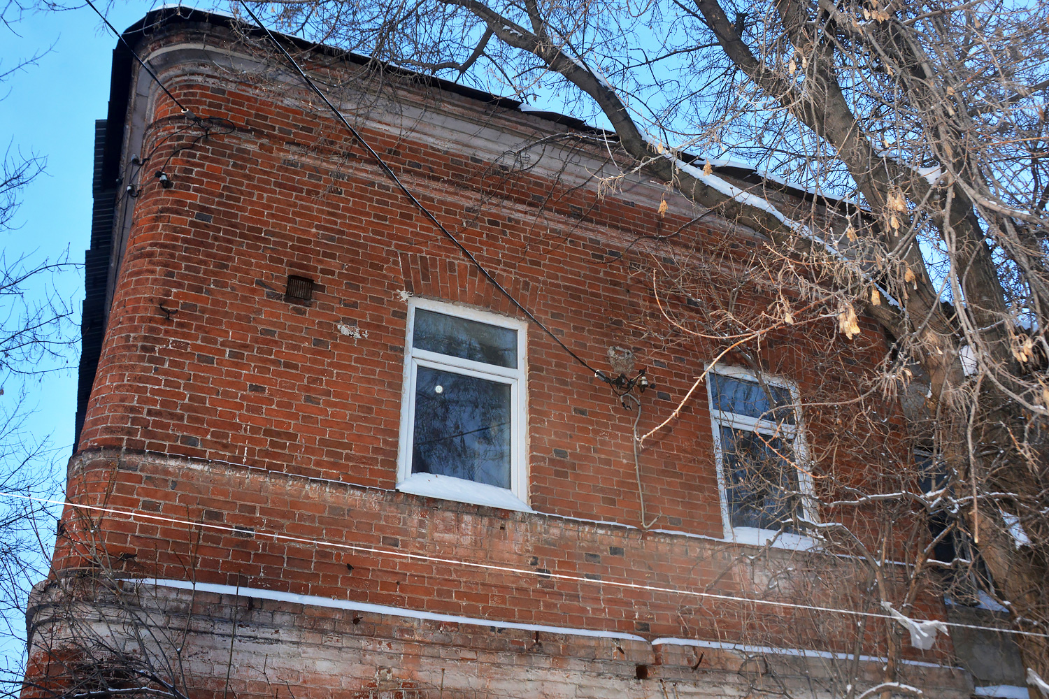 Perm, Шоссе Космонавтов, 25