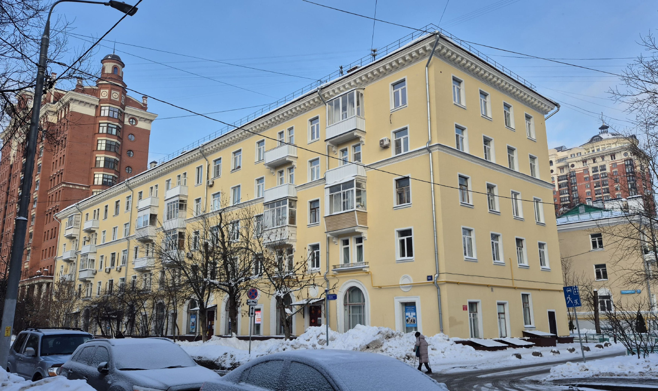 Moscow, Улица Маршала Вершинина, 10