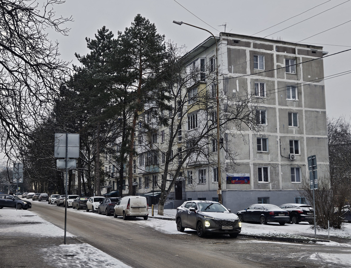 Пятигорск, Аллея Строителей, 3