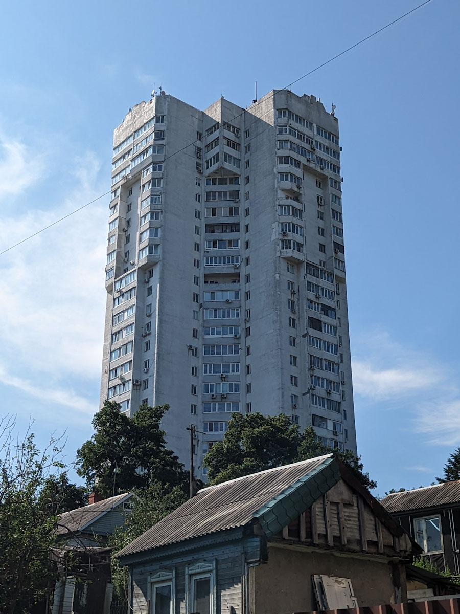 Владивосток, Фастовская улица, 14