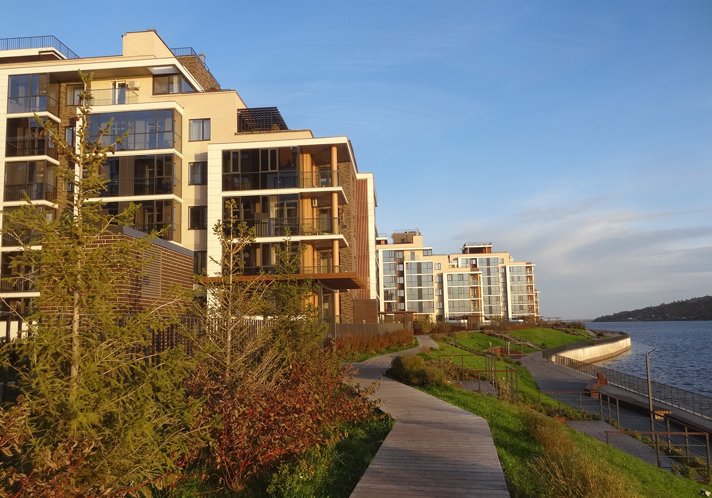 Casáin, Приволжская улица, 210 корп. 6; Приволжская улица, 210 корп. 3