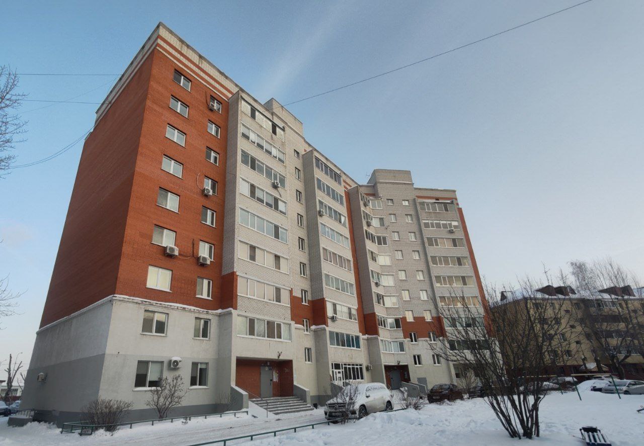 Тюмень, Улица Ветеранов Труда, 7; Улица Ветеранов Труда, 5