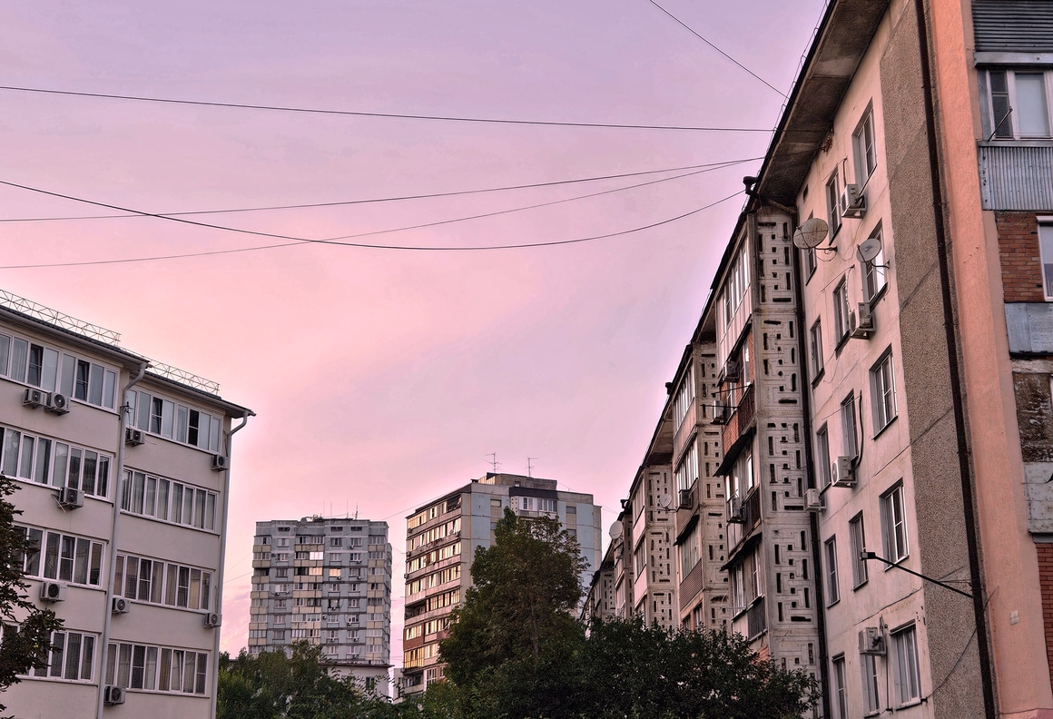 Пятигорск, Улица Адмиральского, 35 корп. 1; Улица Адмиральского, 2 корп. 3; Украинская улица, 64 корп. 2