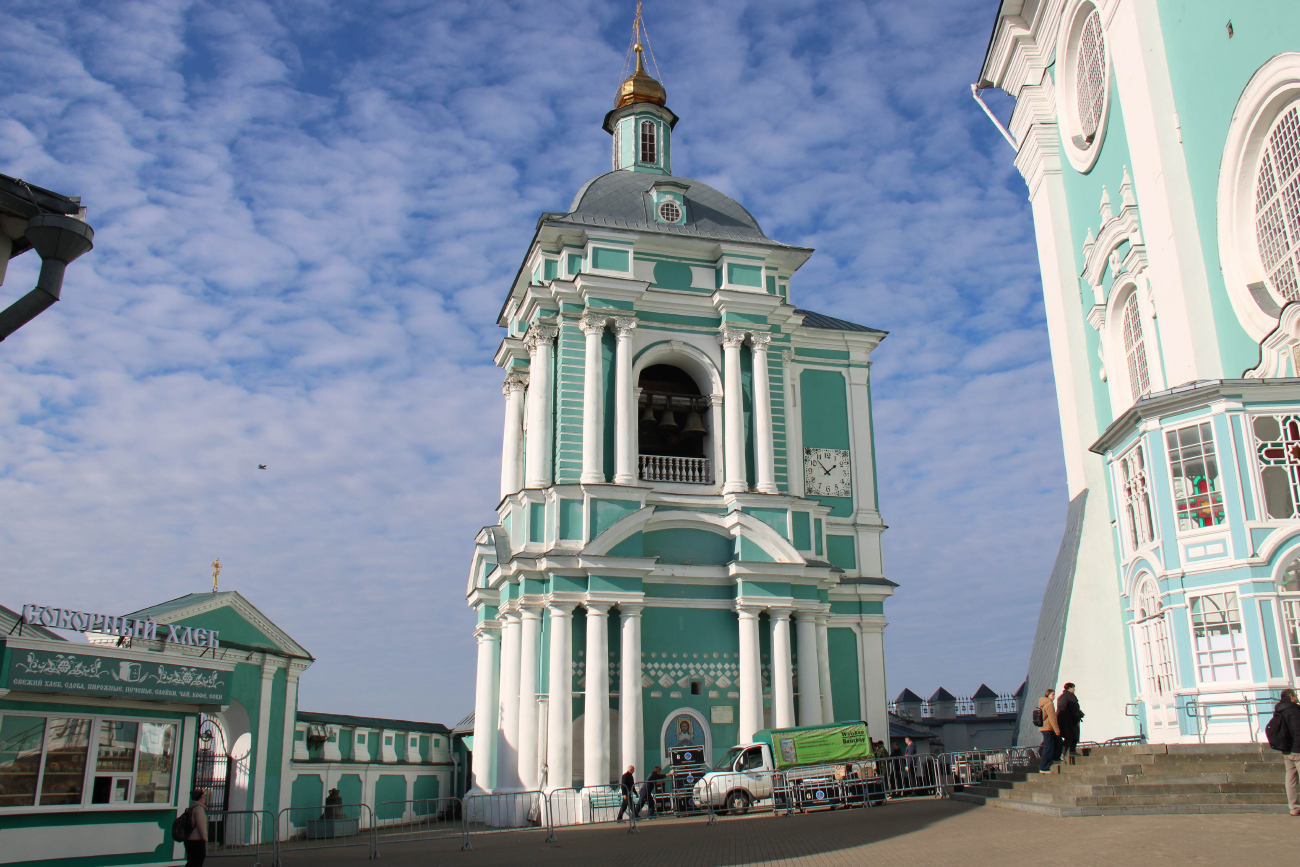 Смоленск, Улица Соборный Двор, 5*