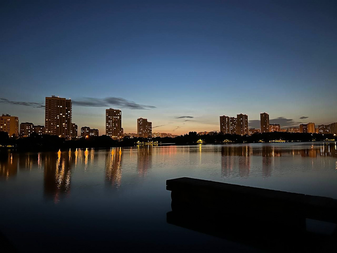 Москва, Улица Академика Понтрягина, 21 корп. 1; Улица Академика Понтрягина, 11 корп. 3; Улица Академика Понтрягина, 11 корп. 1; Улица Адмирала Лазарева, 63 корп. 3; Улица Адмирала Лазарева, 63 корп. 2; Улица Адмирала Лазарева, 63 корп. 1. Москва — Панорамы