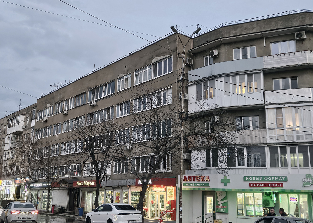 Пятигорск, Ессентукская улица, 68
