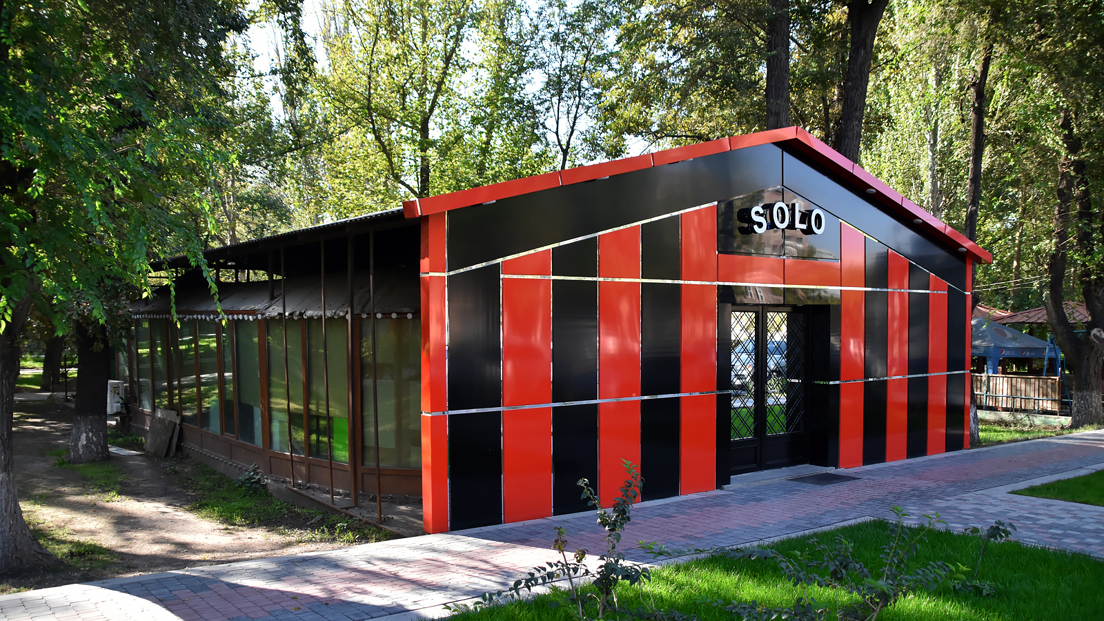 Ереван, Улица Ханджяна, 18/1