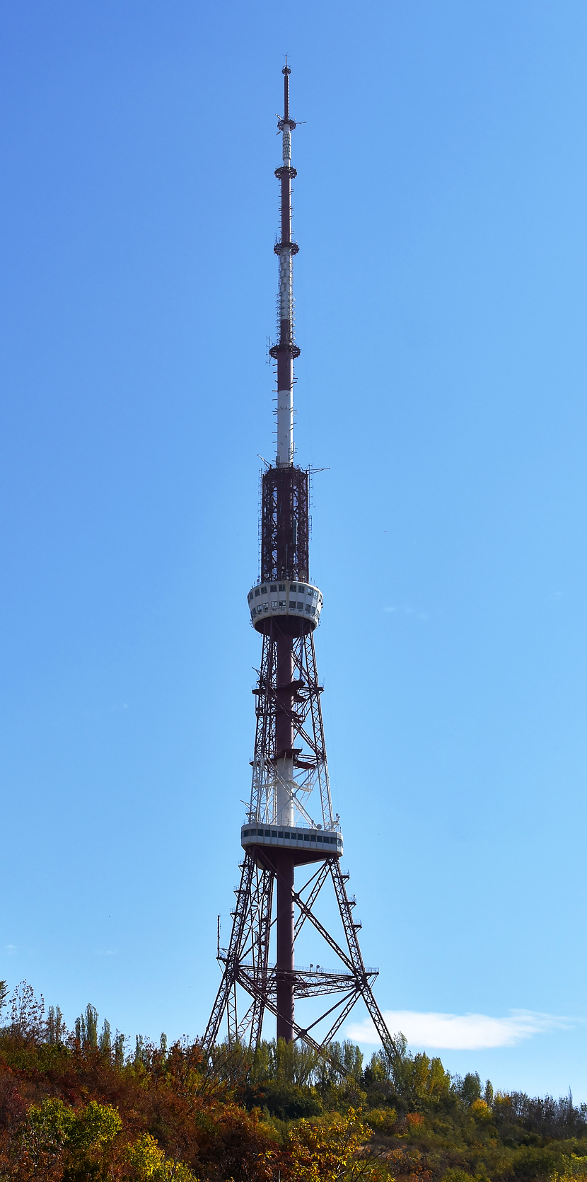 Ереван, Улица Гарегина Овсепяна, 26/2