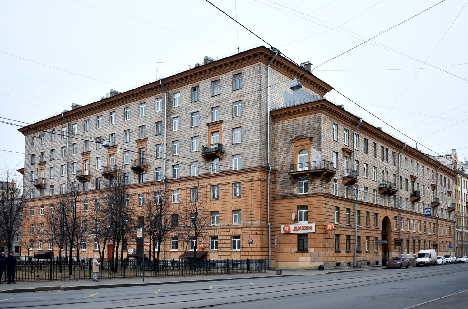 Санкт-Петербург, Средний проспект В. О., 99