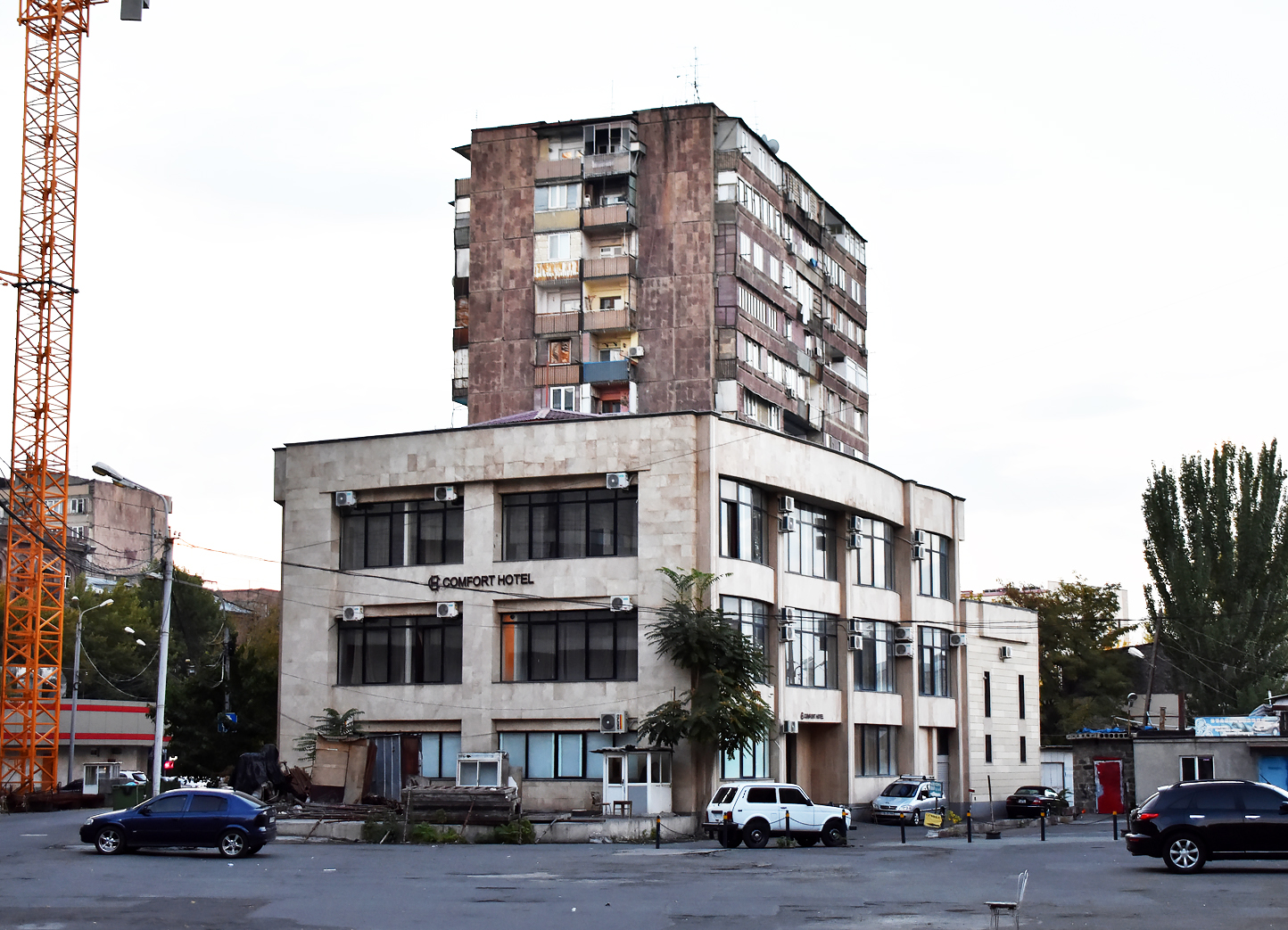 Ереван, ​Улица Мовсеса Хоренаци, 30/3