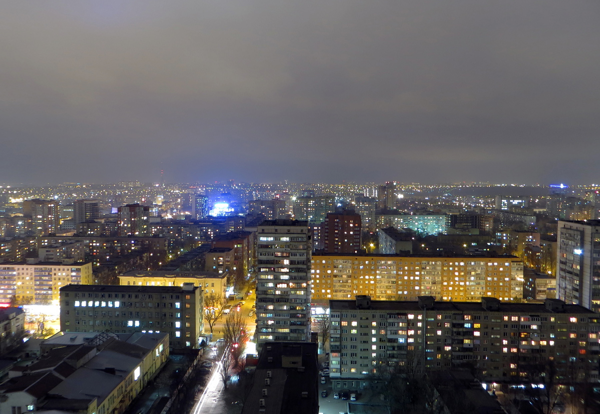 Ростов-на-Дону, Ворошиловский проспект, 91 корп. 1; Ворошиловский проспект, 60; Лермонтовская улица, 159 / Ворошиловский проспект, 56; Ворошиловский проспект, 54 / Лермонтовская улица, 112; Ворошиловский проспект, 58. Ростов-на-Дону — Панорамы