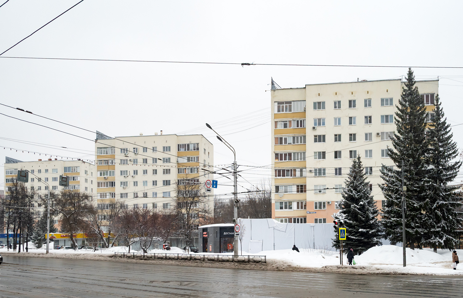 Уфа, Проспект Октября, 72; Проспект Октября, 70/1; Проспект Октября, 70
