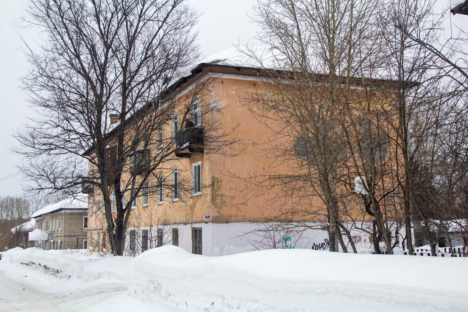 Березники, Улица Короленко, 8