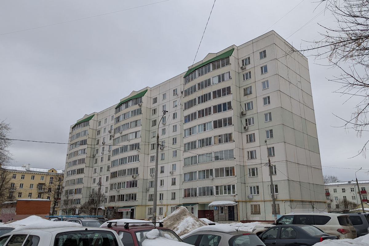 Podolsk, Революционный проспект, 18