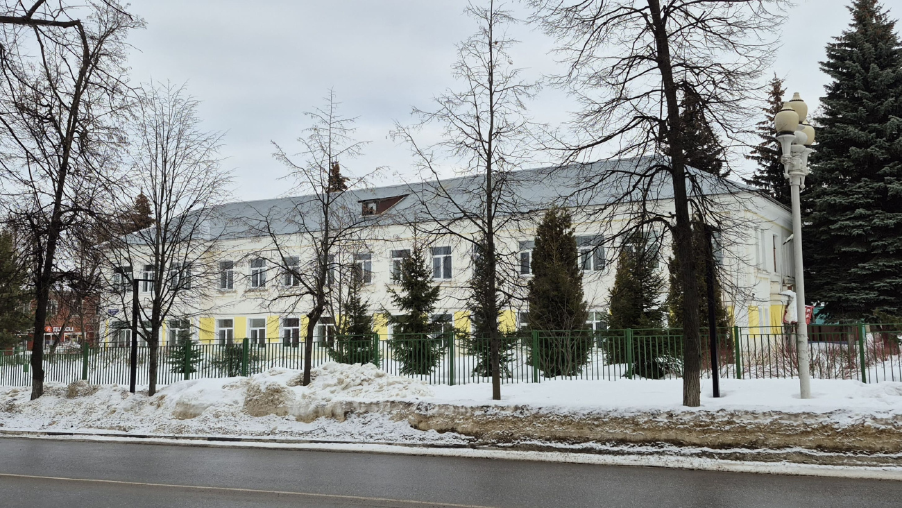 Ступино, Улица Пушкина, 33 / Улица Горького, 17