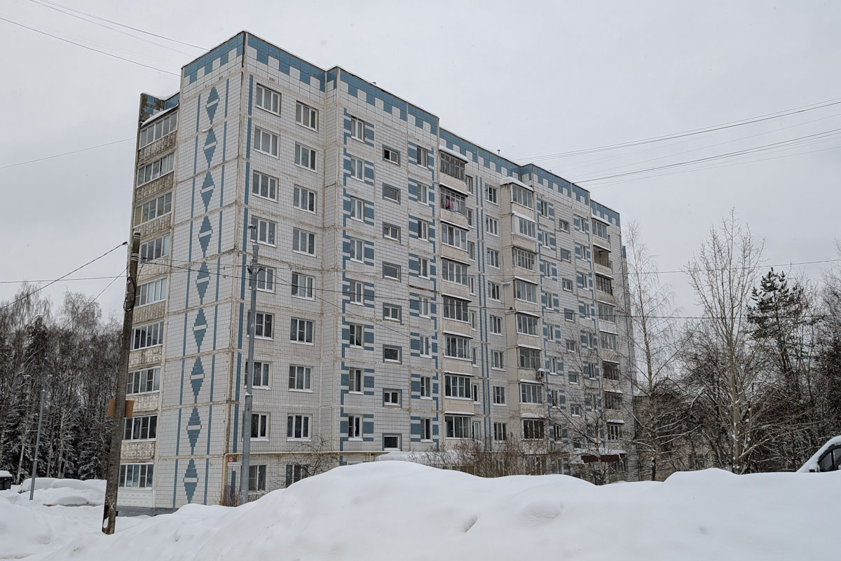 Пересвет, Улица Строителей, 13