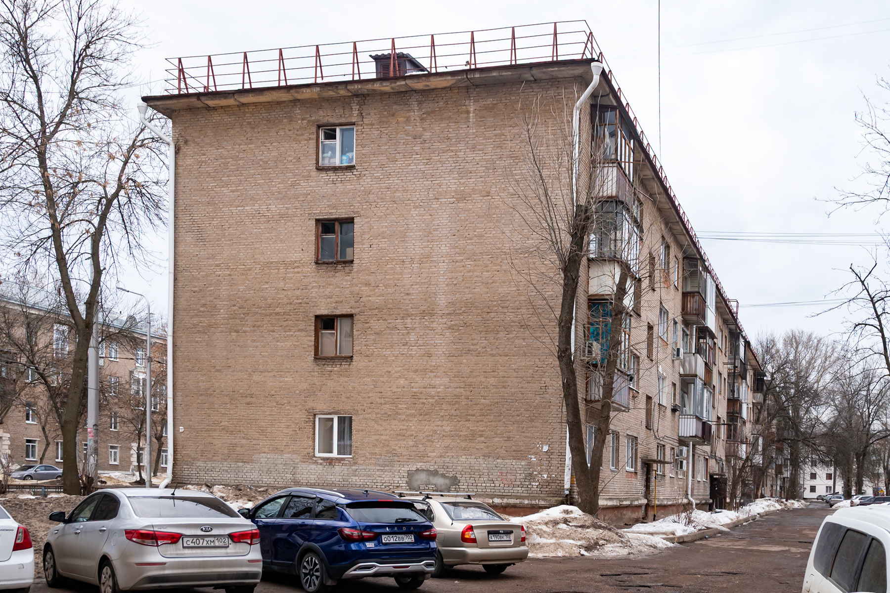Ufa, Кольцевая улица, 33