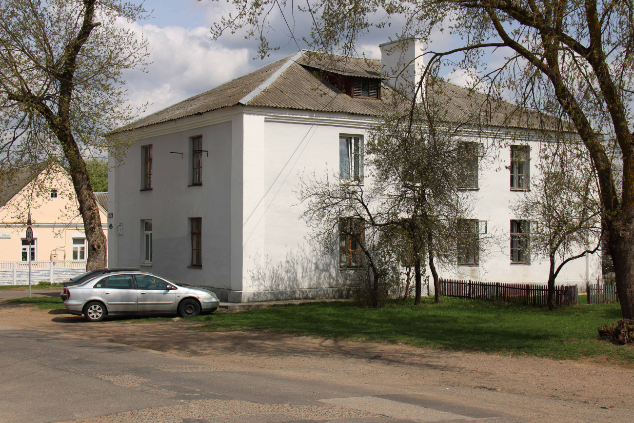 Минск, 8-й Орловский переулок, 2 / 1-й Земледельческий переулок, 4
