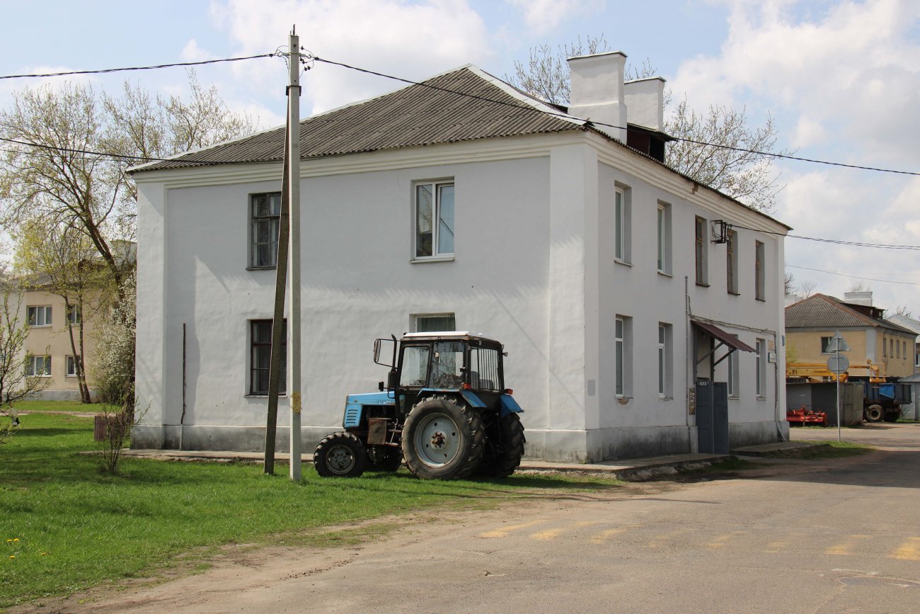 Минск, 8-й Орловский переулок, 2 / 1-й Земледельческий переулок, 4