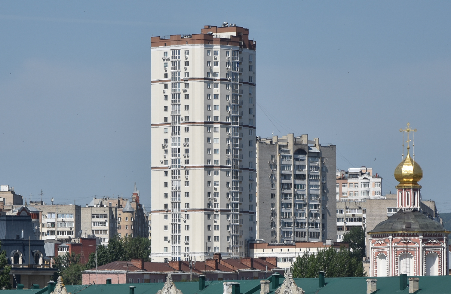 Саратов, Улица Мичурина, 182 / Обуховский переулок, 20