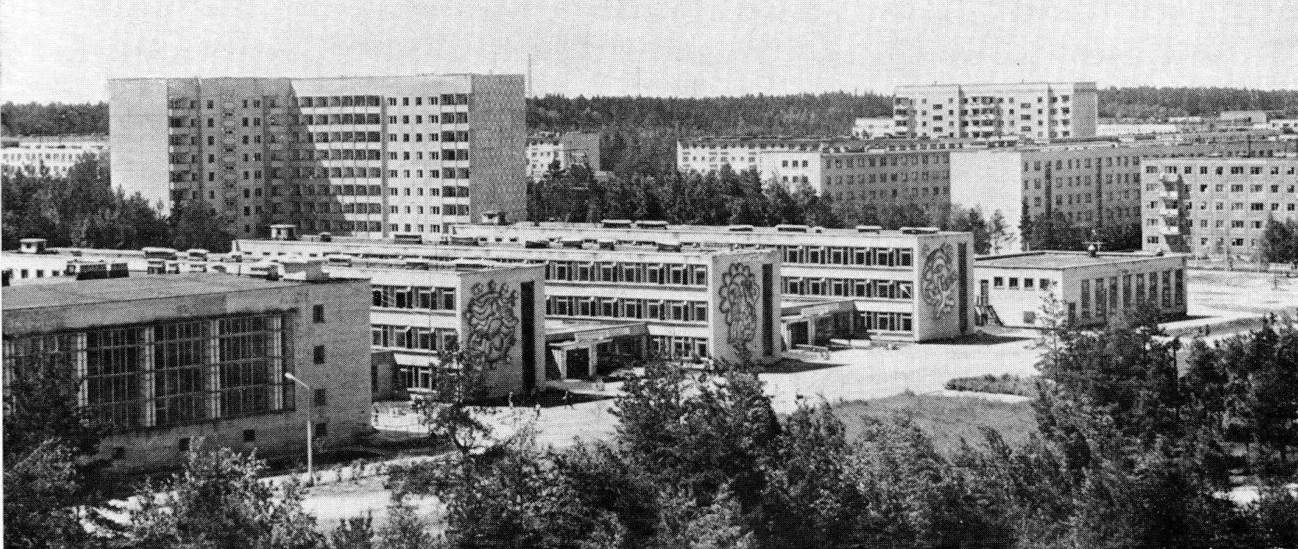 Новополоцк, Молодёжная улица, 130; Молодёжная улица, 128; Молодёжная улица, 126; Молодёжная улица, 122; Молодёжная улица, 118