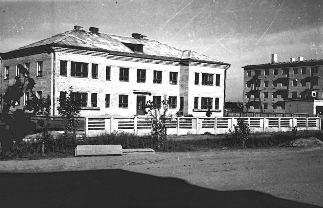 Новополоцк, Молодёжная улица, 11А