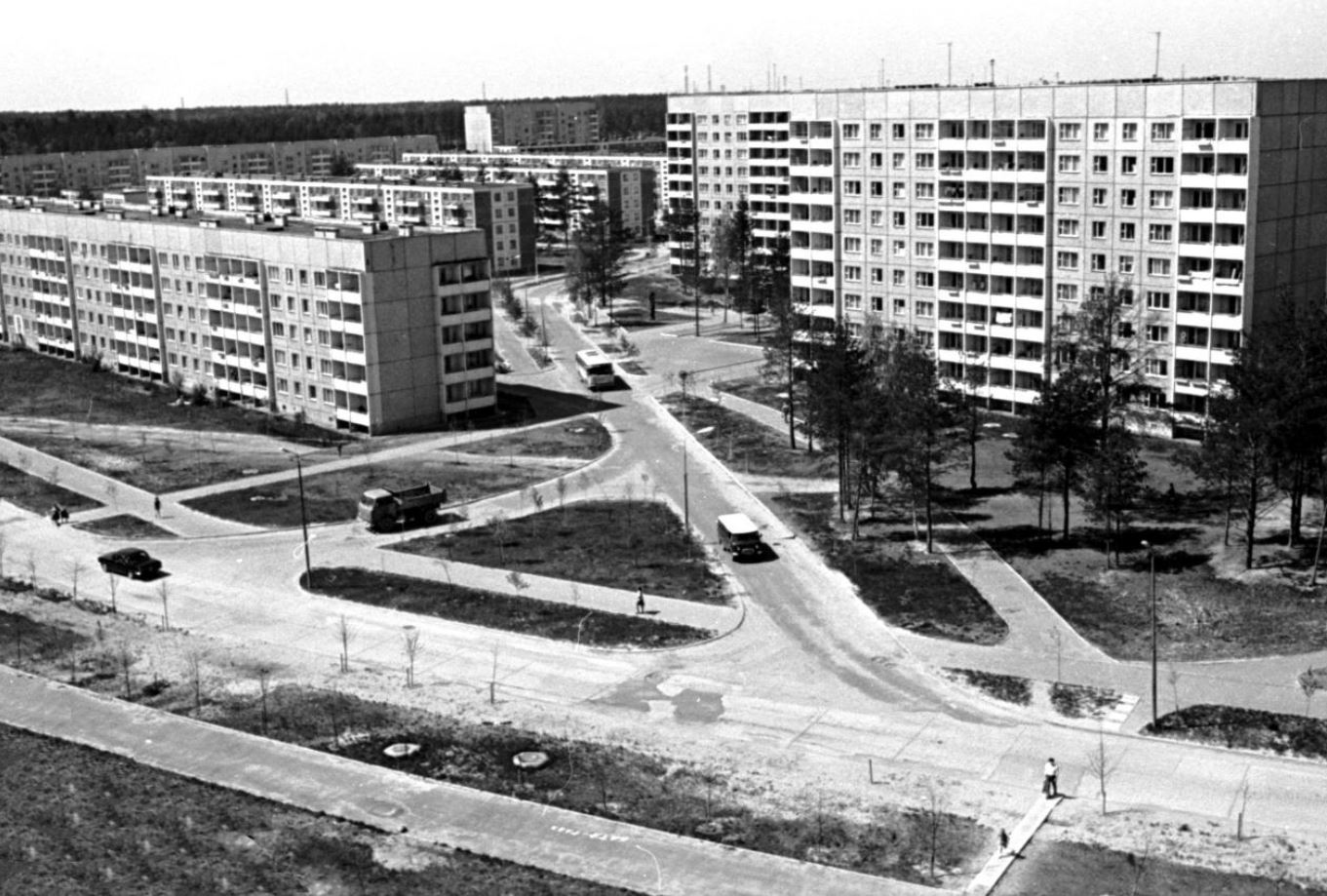 Новополоцк, Улица Янки Купалы, 15; Улица Янки Купалы, 24; Улица Янки Купалы, 13; Улица Янки Купалы, 22