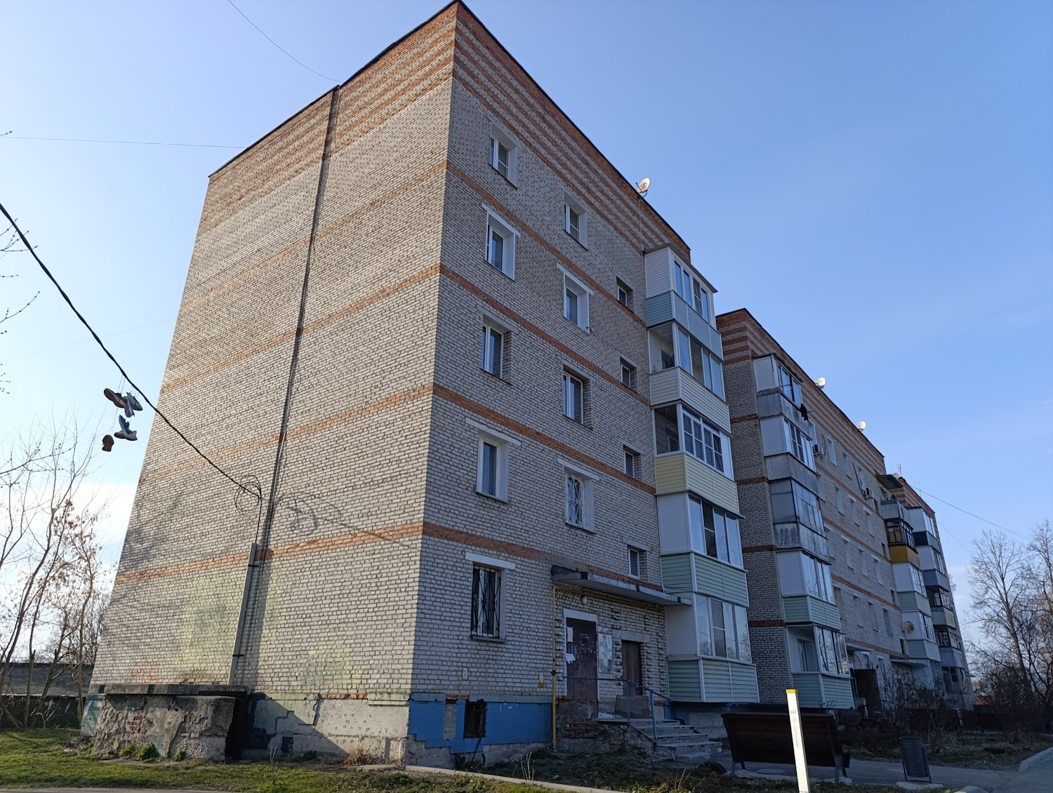 Куровское, Школьная улица, 10