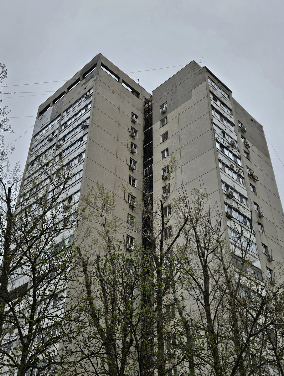 Ростов-на-Дону, Коммунистический проспект, 28 корп. 1