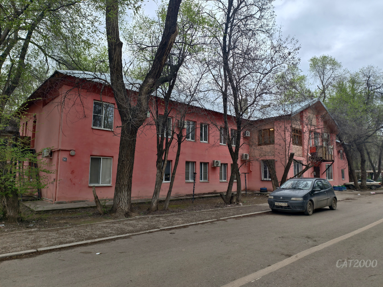 Астрахань, Улица Водников, 14