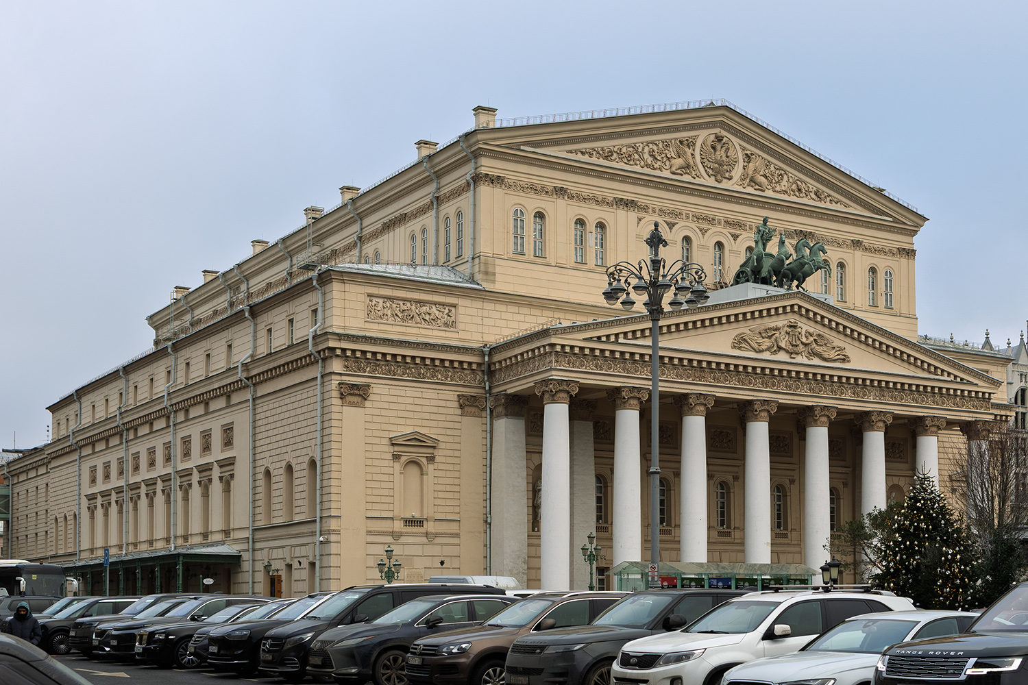 Moscow, Театральная площадь, 1