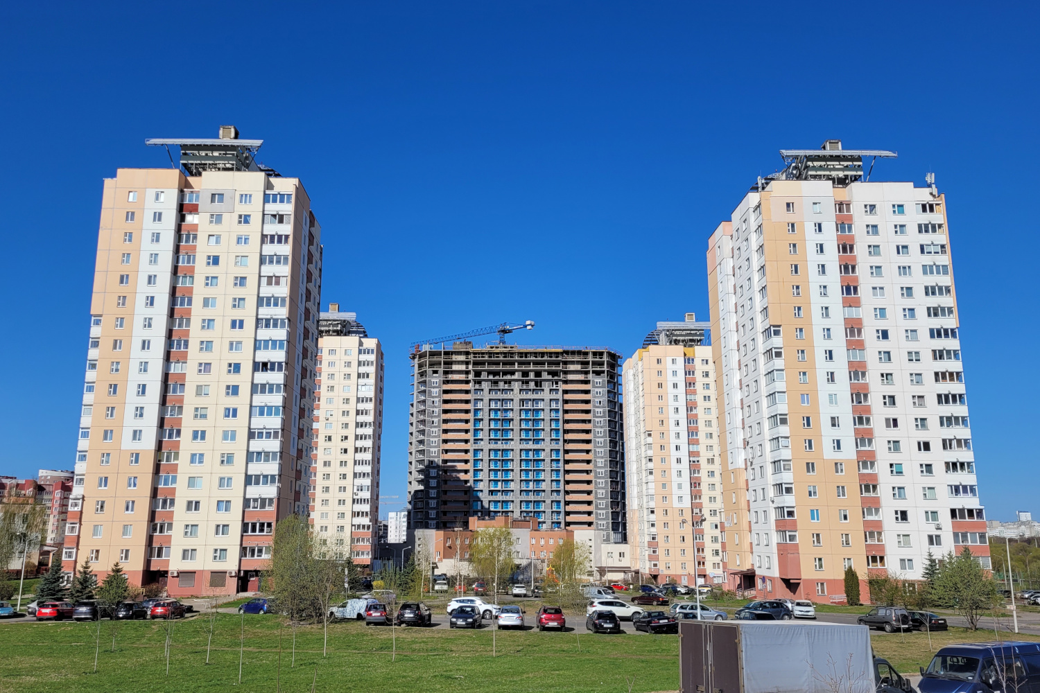 Минск, Улица Наполеона Орды, 51; Каролинская улица, 4; Улица Наполеона Орды, 53