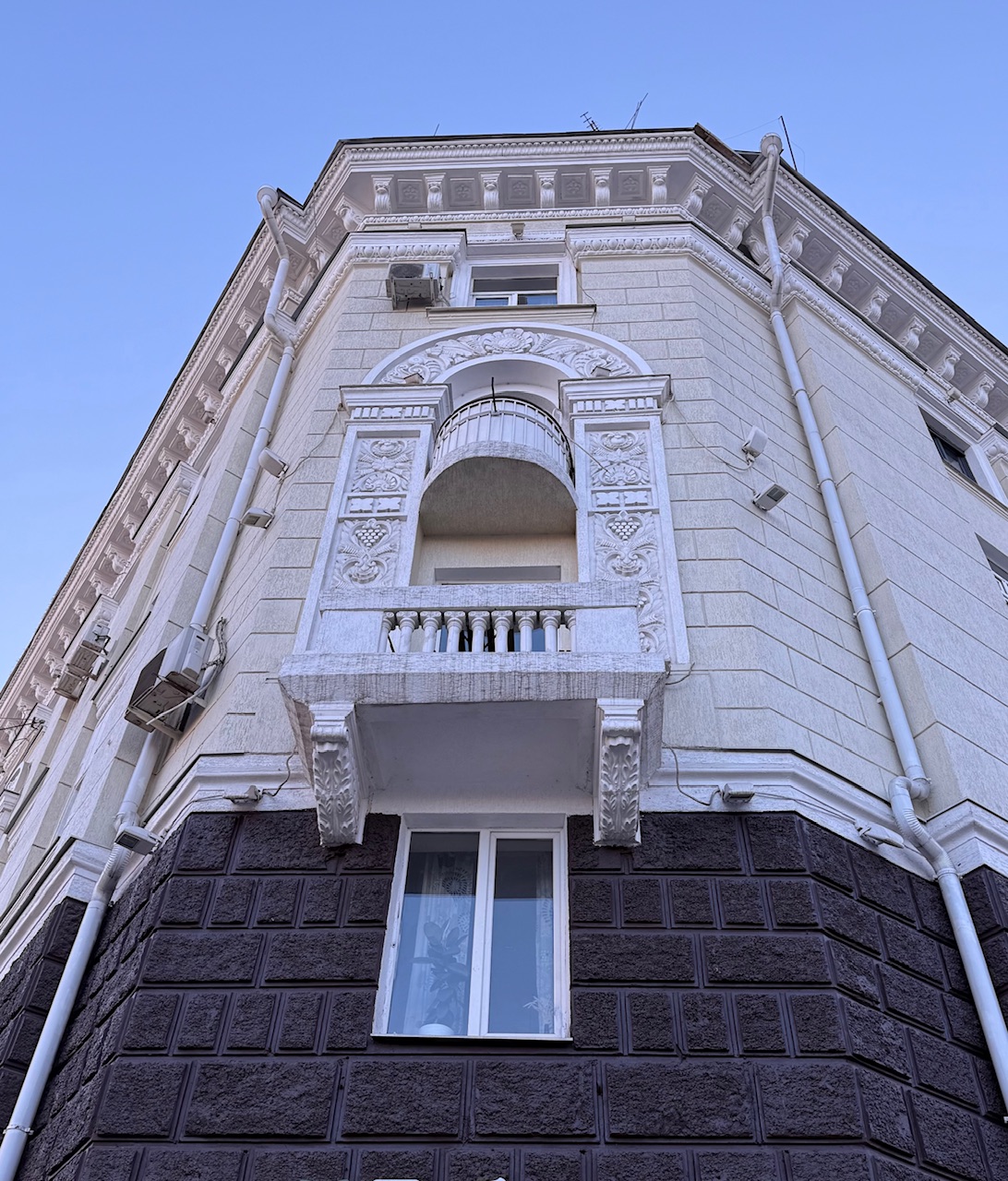 Краснодар, Красная улица, 33 / Улица Ленина, 42