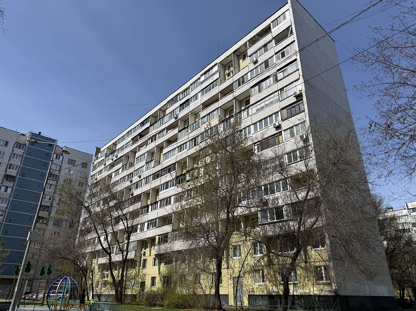 Королёв, Проспект Космонавтов, 8