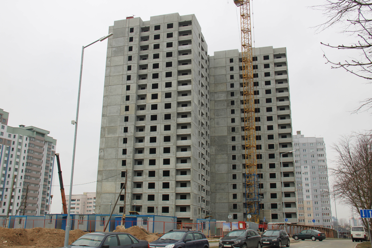 Минск, Магнитная улица, 34; Магнитная улица, 32