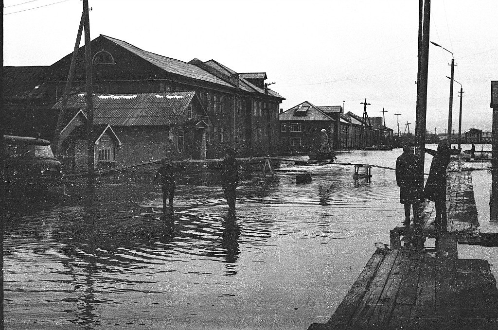 Нарьян-Мар, Улица Выучейского, 23; Улица Выучейского, 21