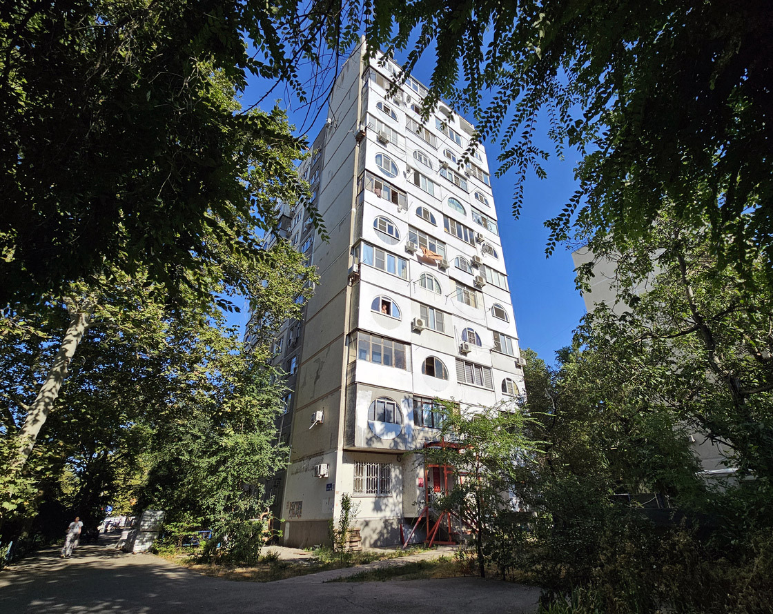 Krasnodar, Улица Трудовой Славы, 10