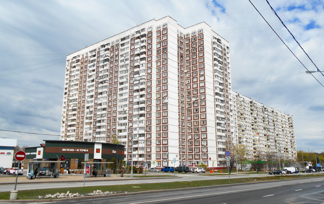 Moscow, Митинская улица, 40 корп. 3; Митинская улица, 40 корп. 1