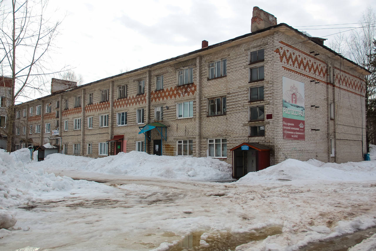 Красновишерск, Улица Дзержинского, 4