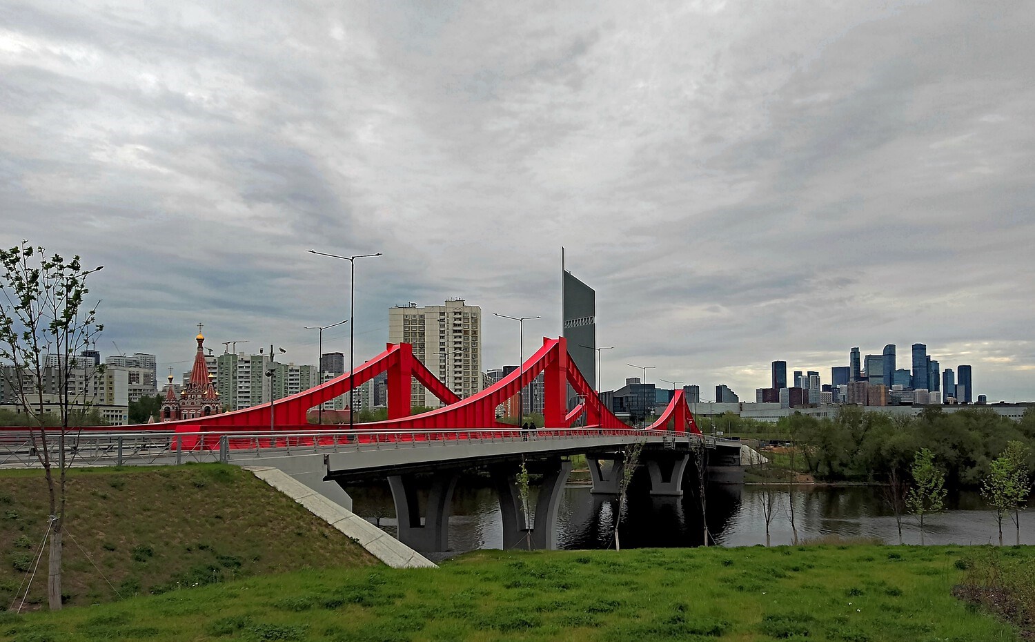 Москва, Улица Мясищева, Гагаринский мост