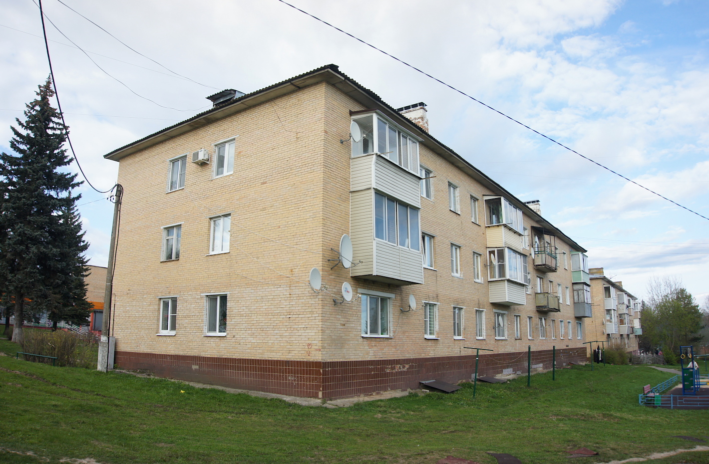 Chekhov city district, other localities, с. Шарапово, улица Ленина, 6