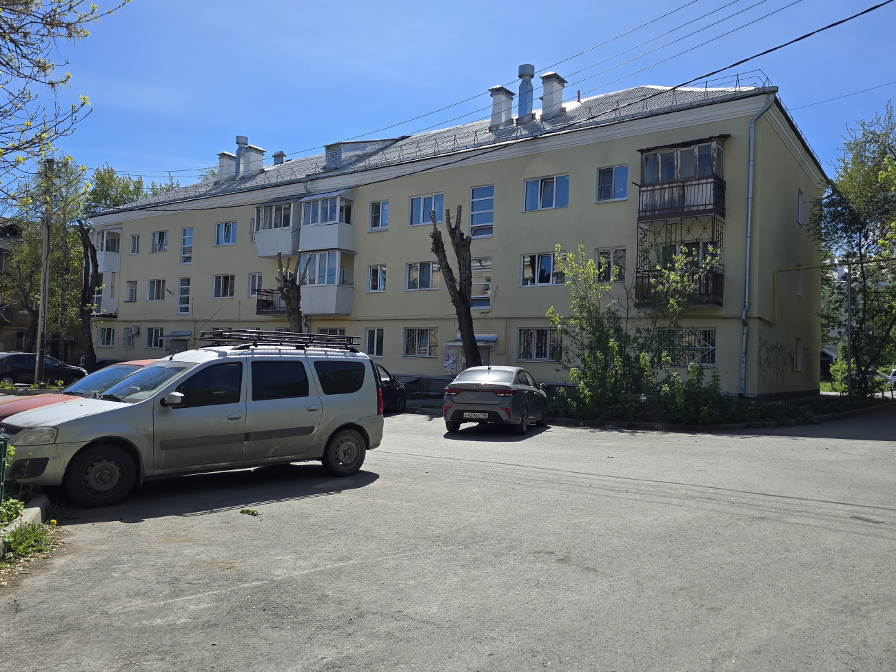 Екатеринбург, Черноярская улица, 30А