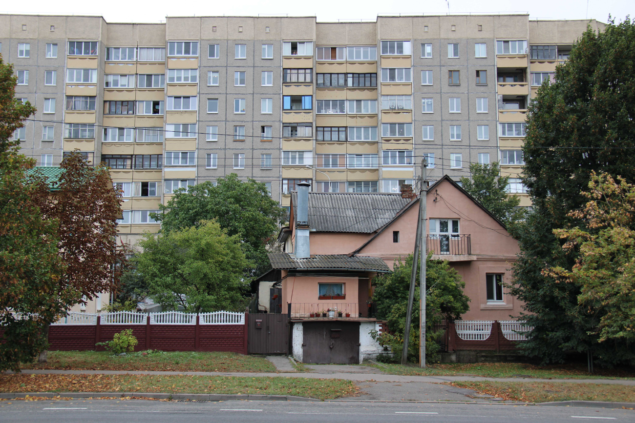 Минск, Алтайская улица, 54; Алтайская улица, 64 корп. 1