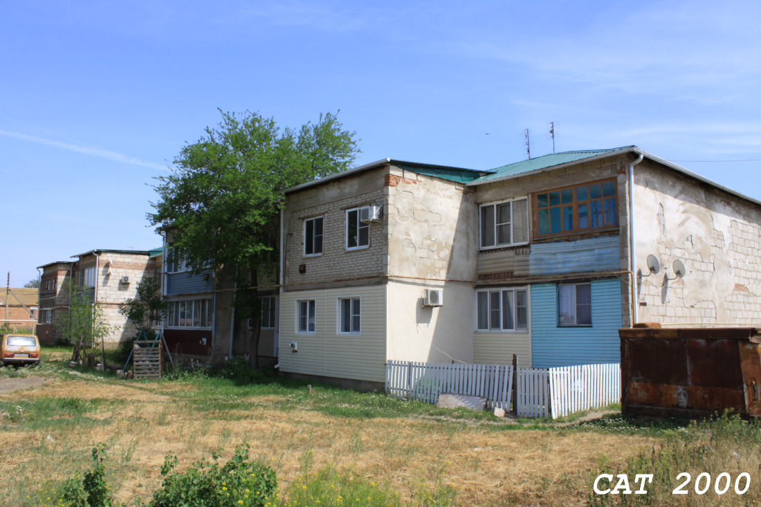 Камызяк, Юбилейная улица, 1