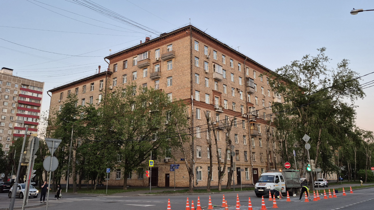 Москва, Улица Панфилова, 10